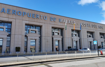 Transfer from Almería to Málaga Airport | LeiTransfer